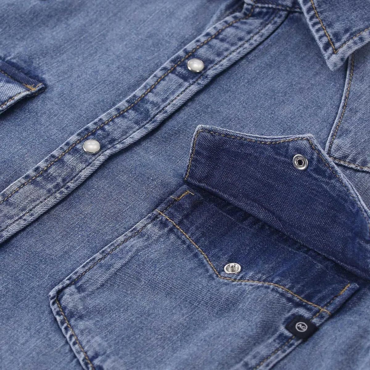 Jeanshemd im Western-Stil mit Druckknöpfen