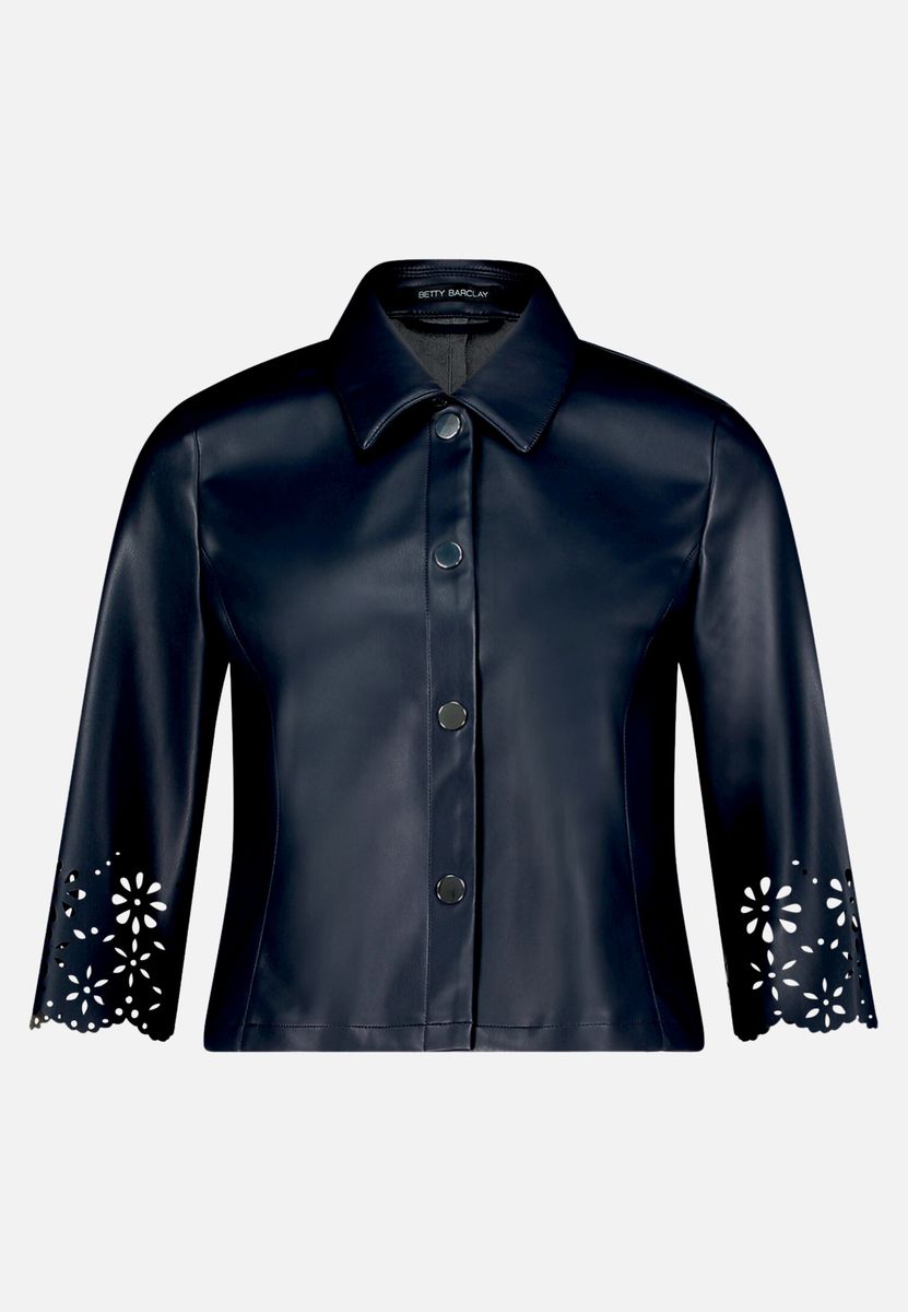 Kurze Blazerjacke mit Knopfleiste