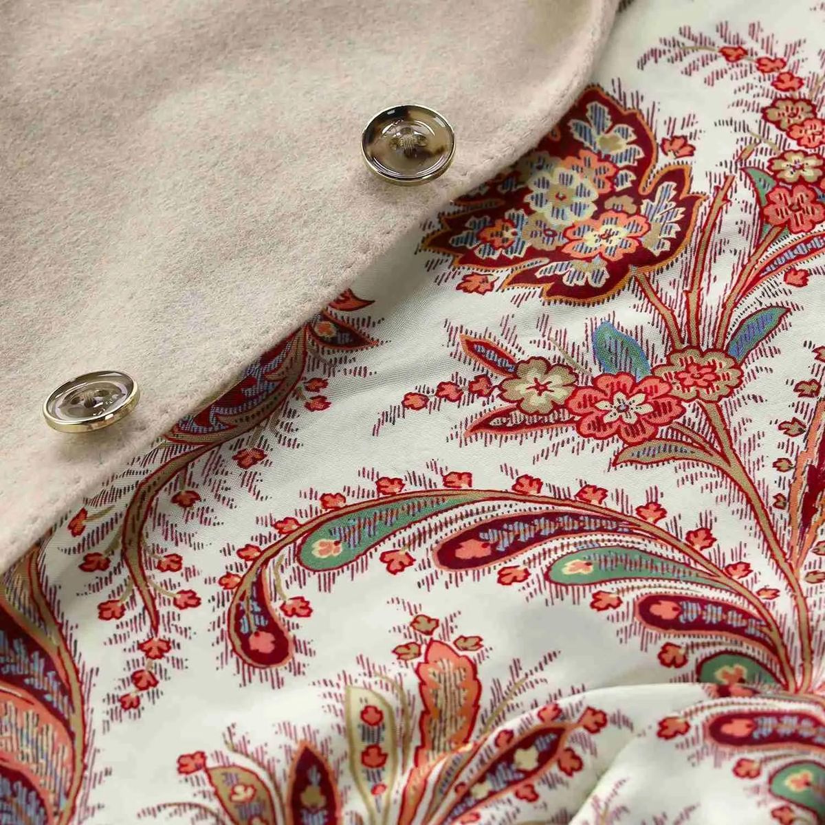 Beigefarbener, einreihiger Kaschmirblazer