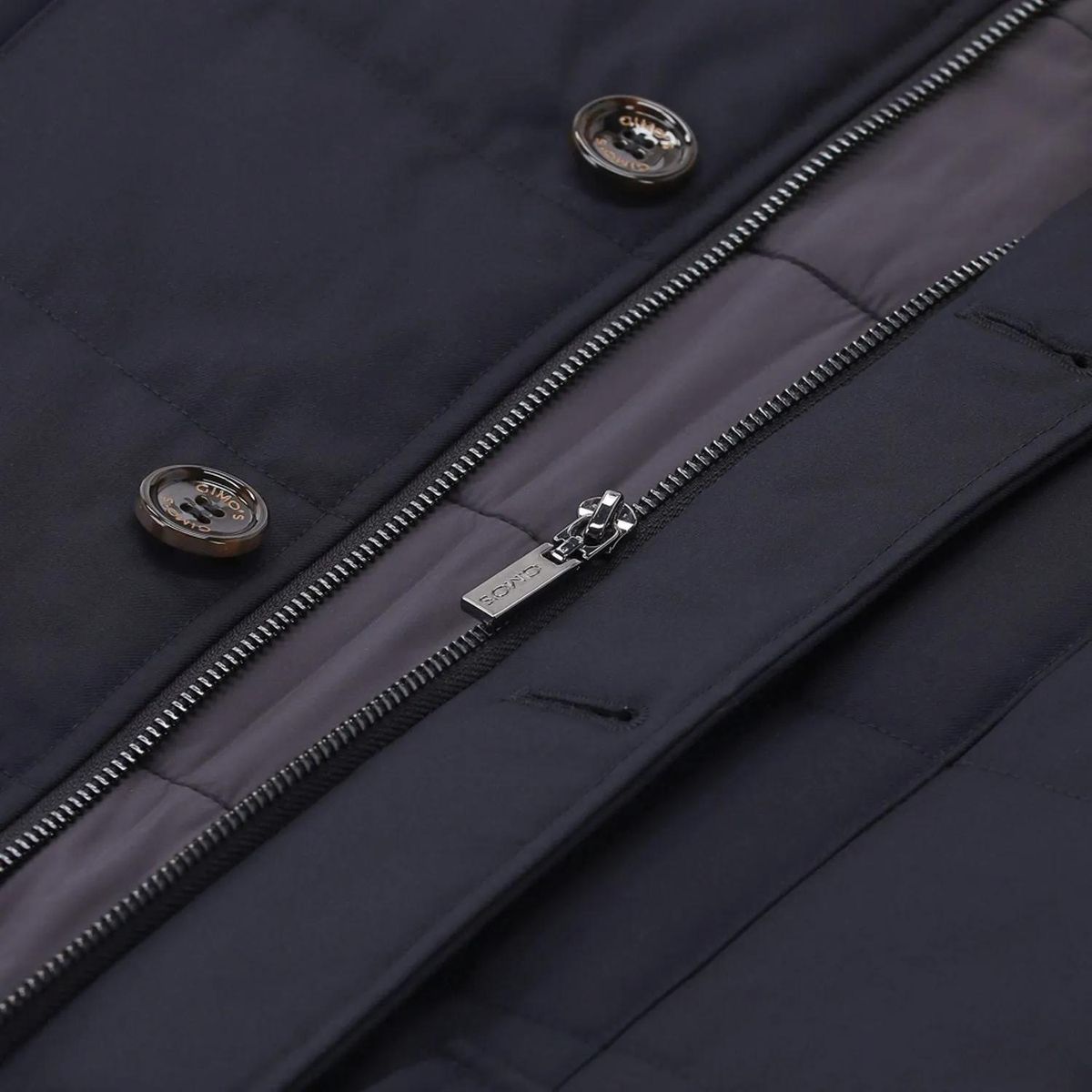 Gesteppte Jacke mit verdeckter Kapuze