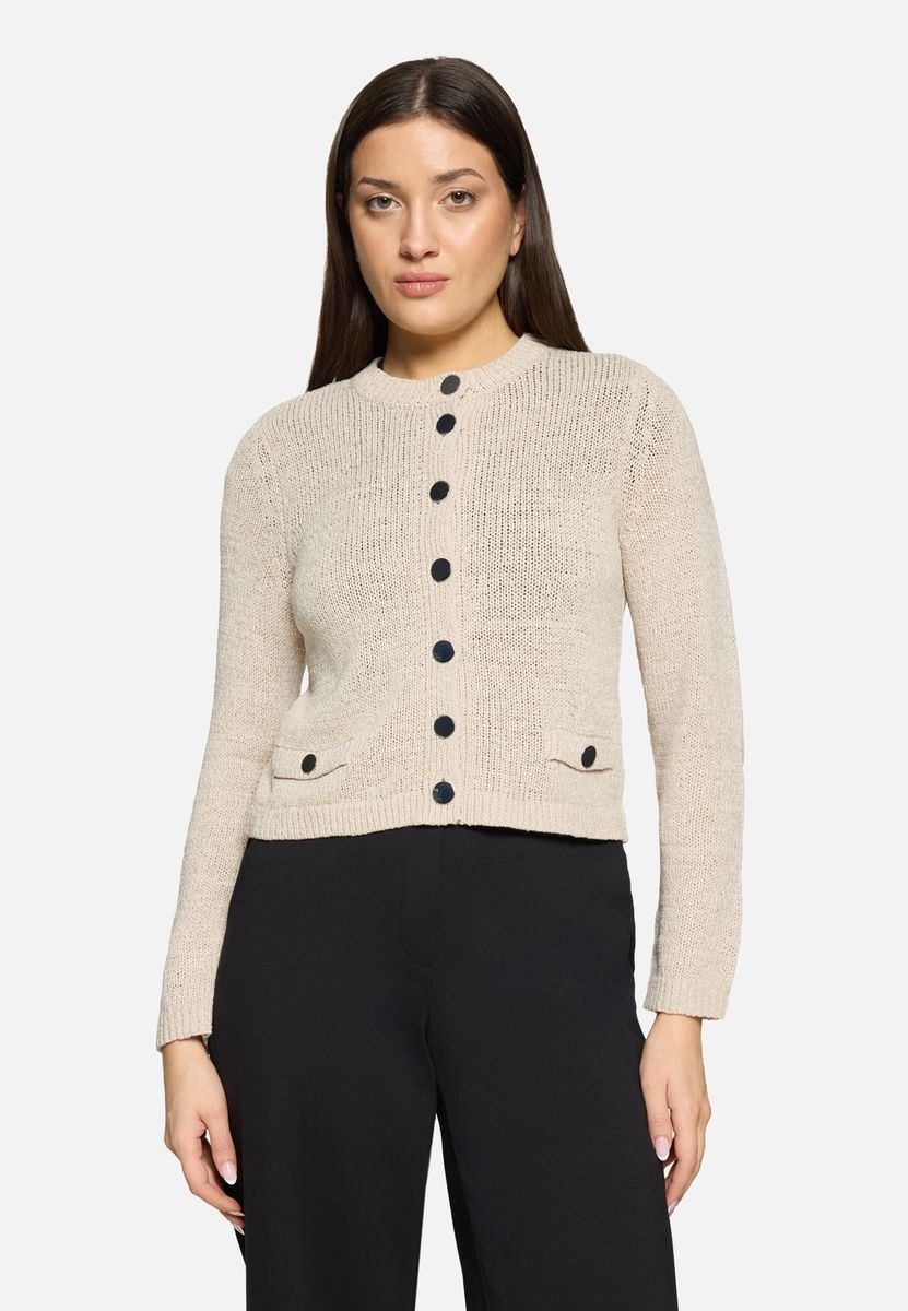 Klassische Strickjacke mit Taschen