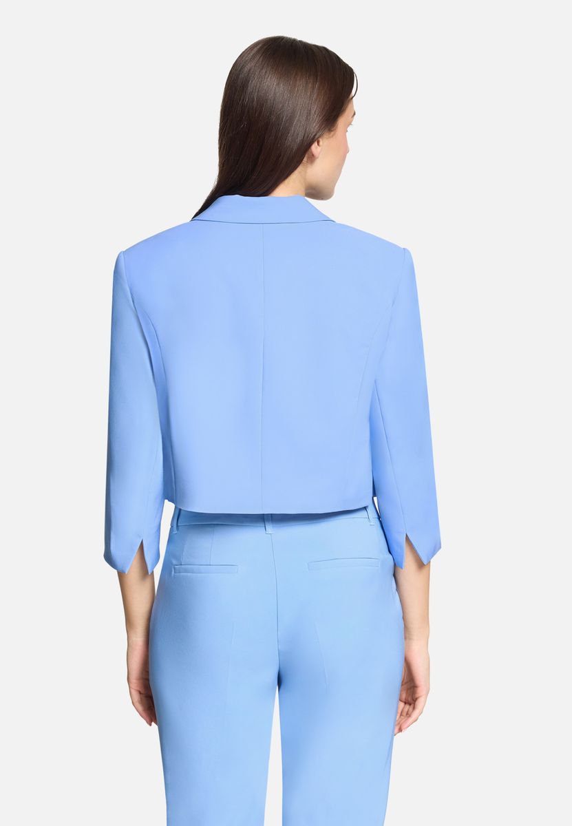 Kurz geschnittener Blazer mit Dreiviertelärmeln