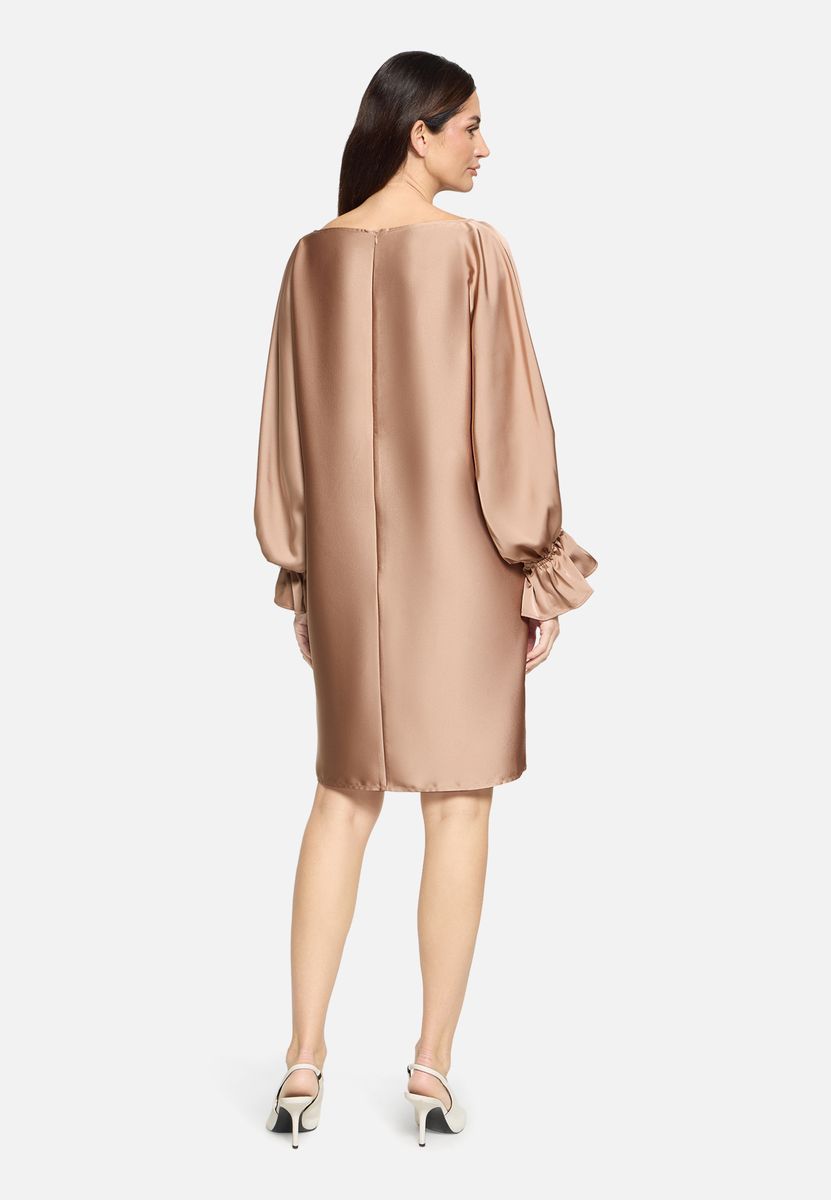 Elegantes Satin-Midikleid mit Rüschenmanschetten