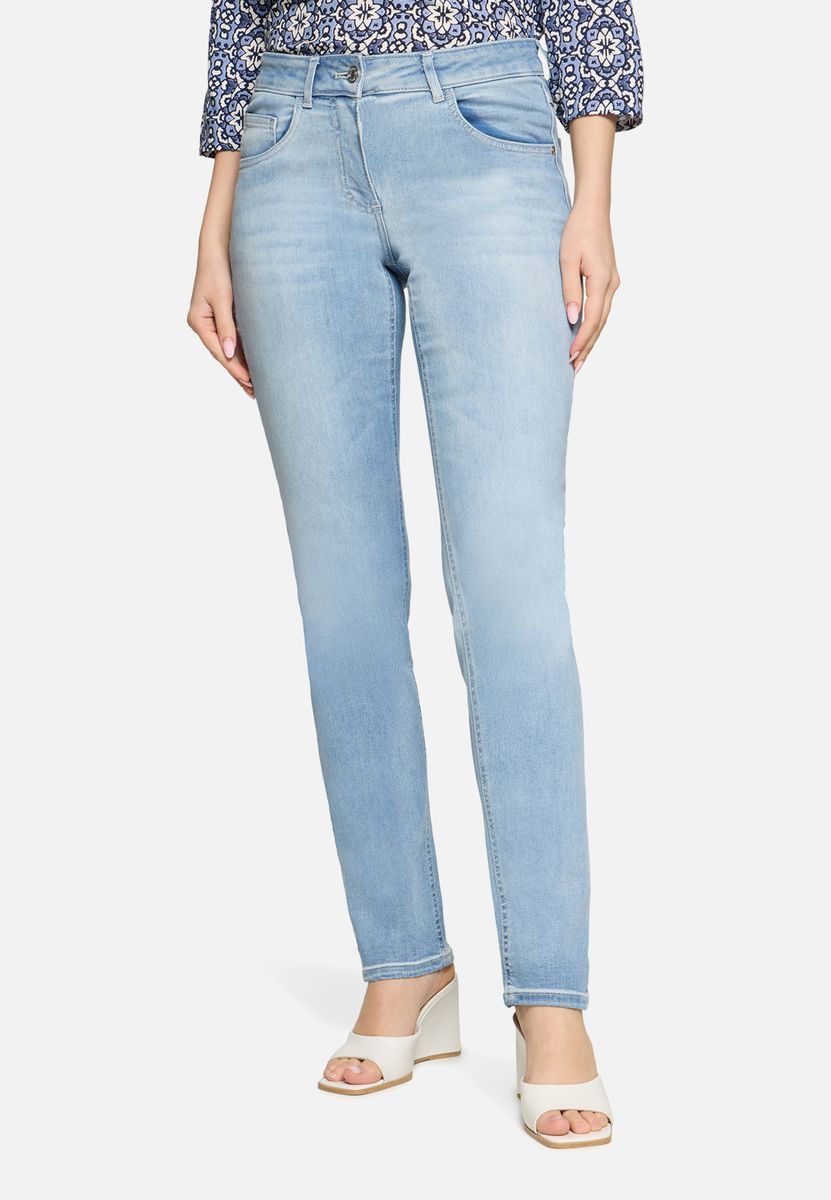 Klassische Slim Fit Jeans