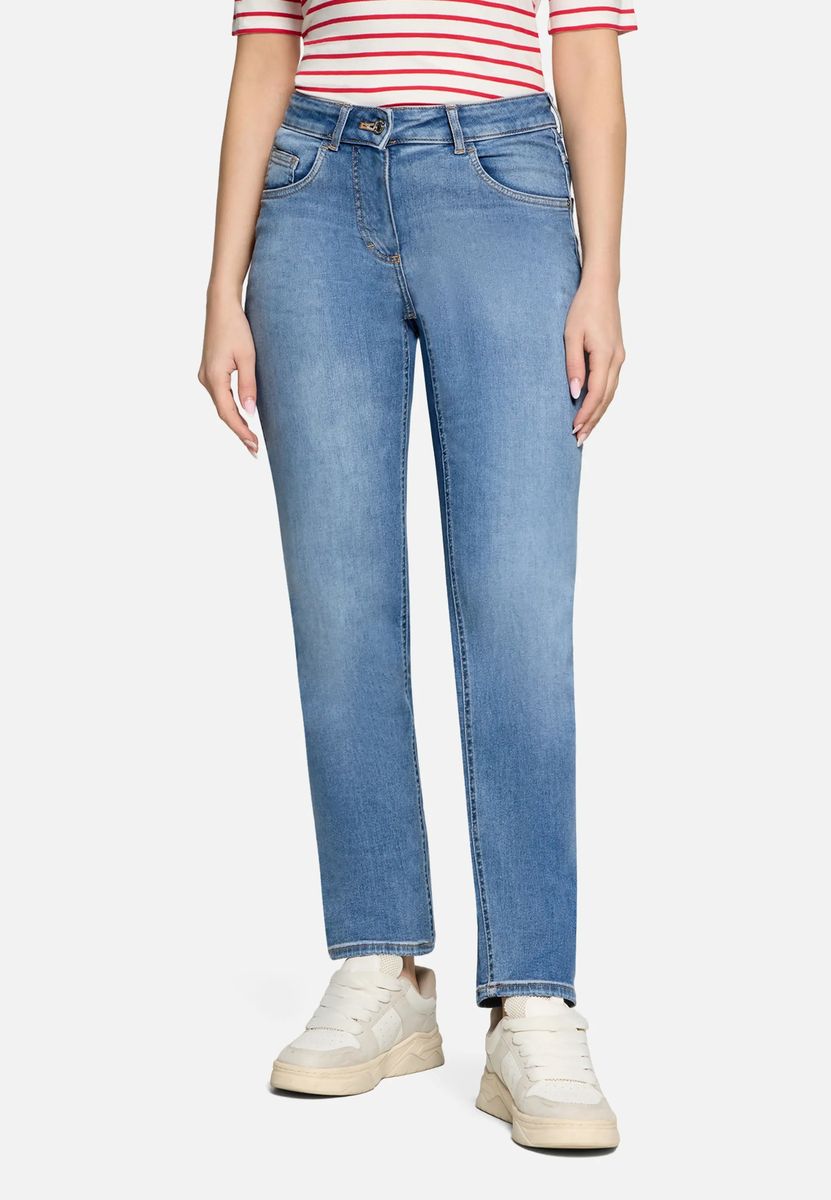 Klassische Slim Fit Jeans