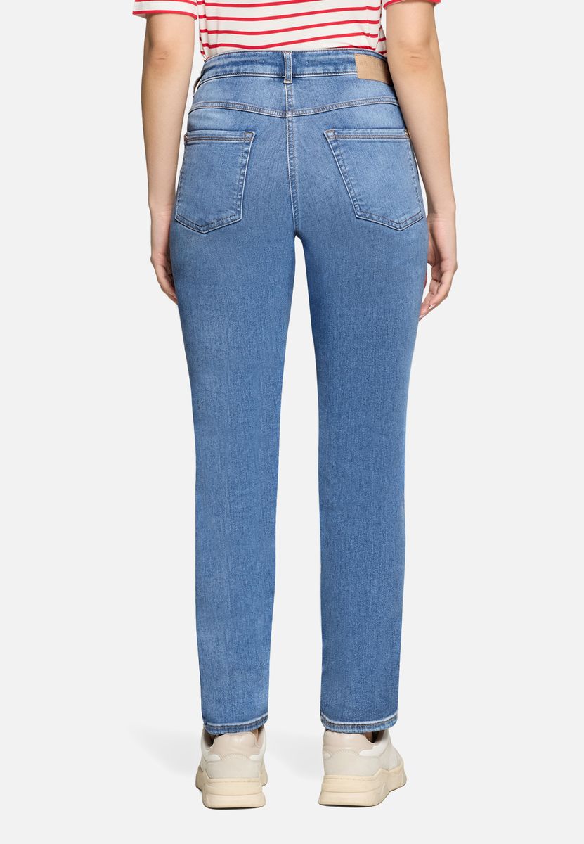 Klassische Slim Fit Jeans