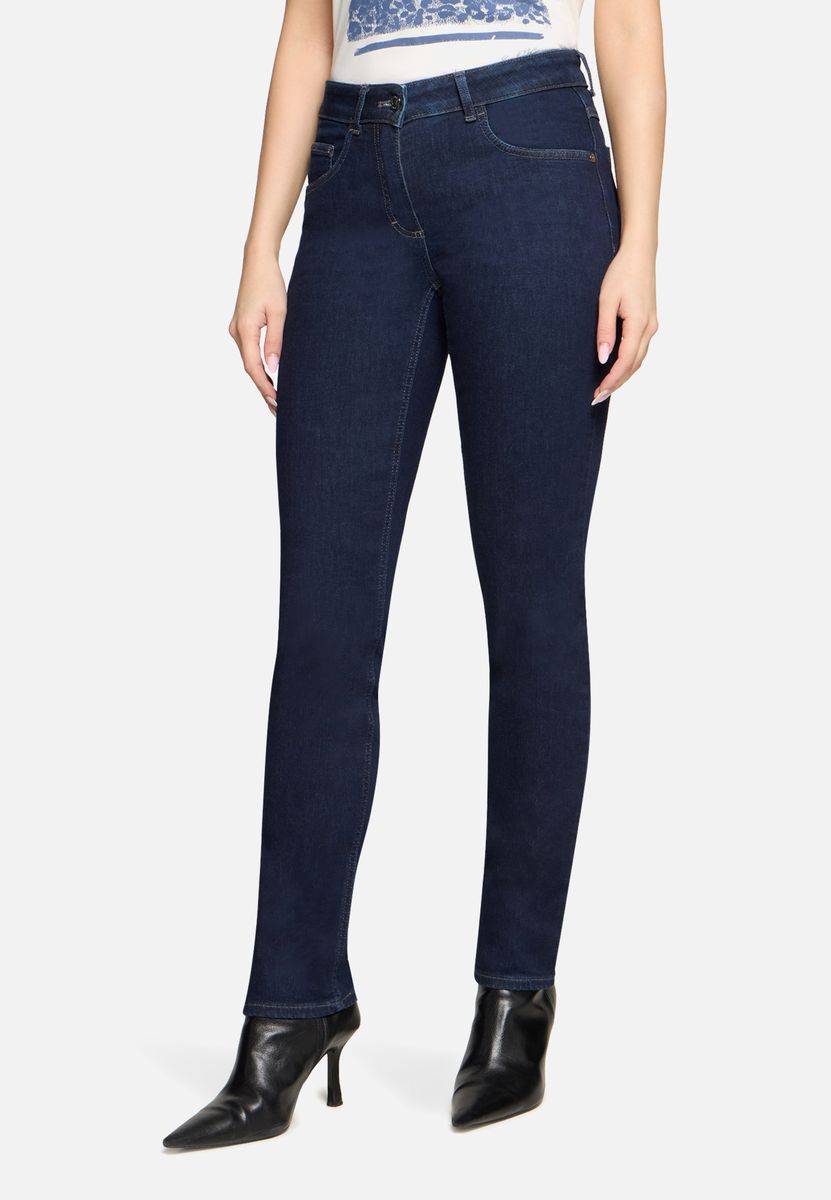 Klassische Slim Fit Jeans