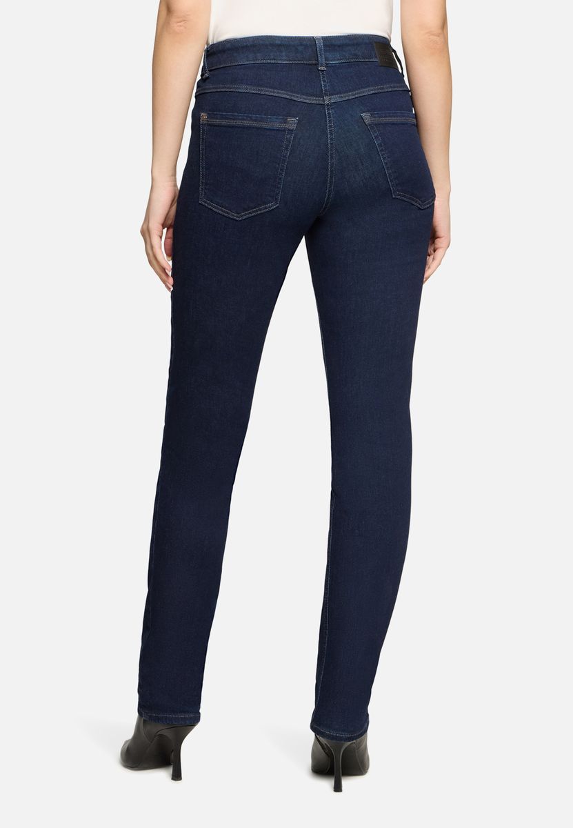 Klassische Slim Fit Jeans