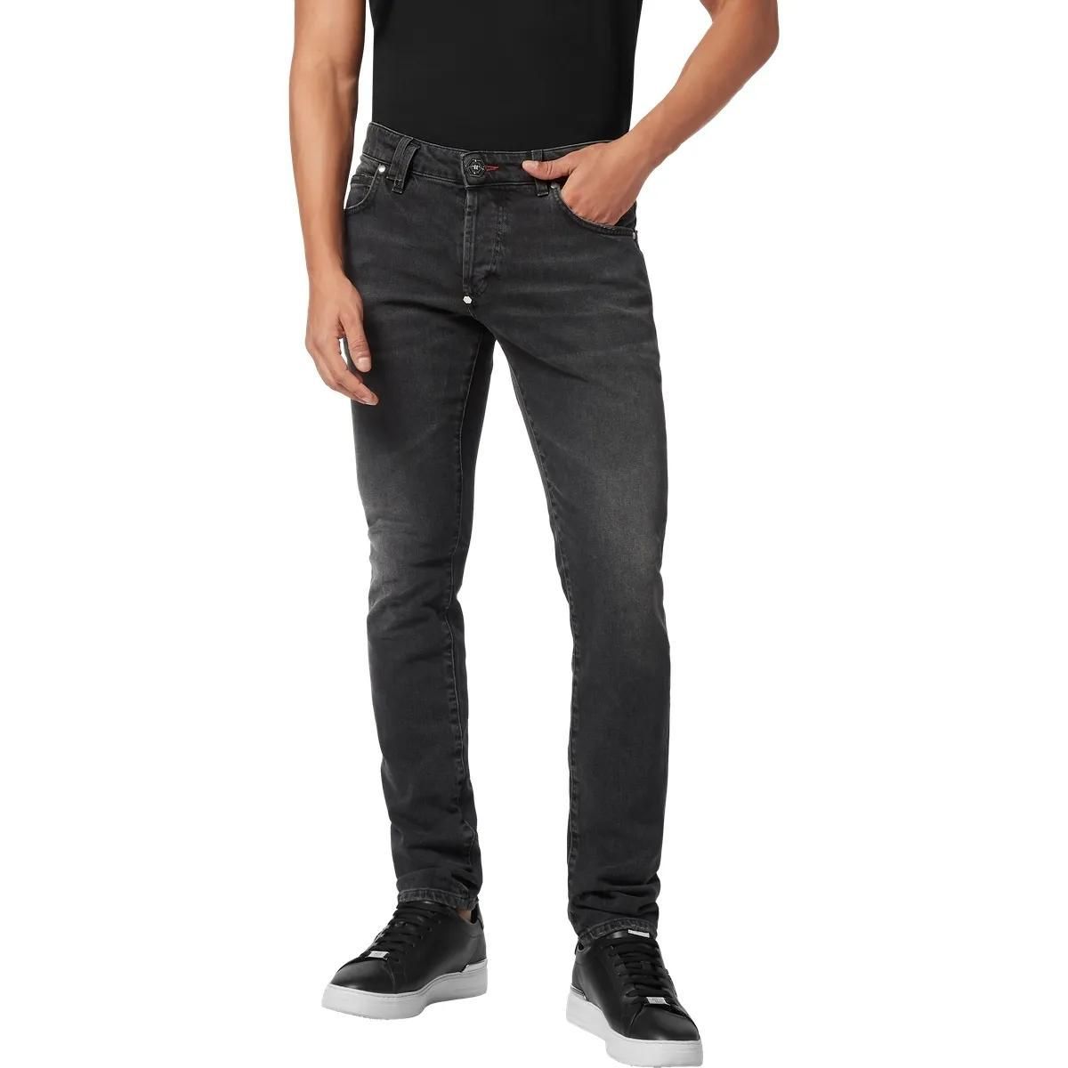 Gerade geschnittene Stone-Washed-Jeans