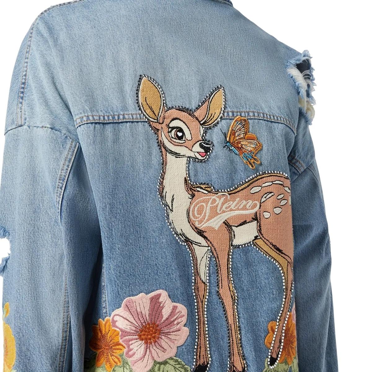 Jeansjacke im Used-Look mit Applikationen