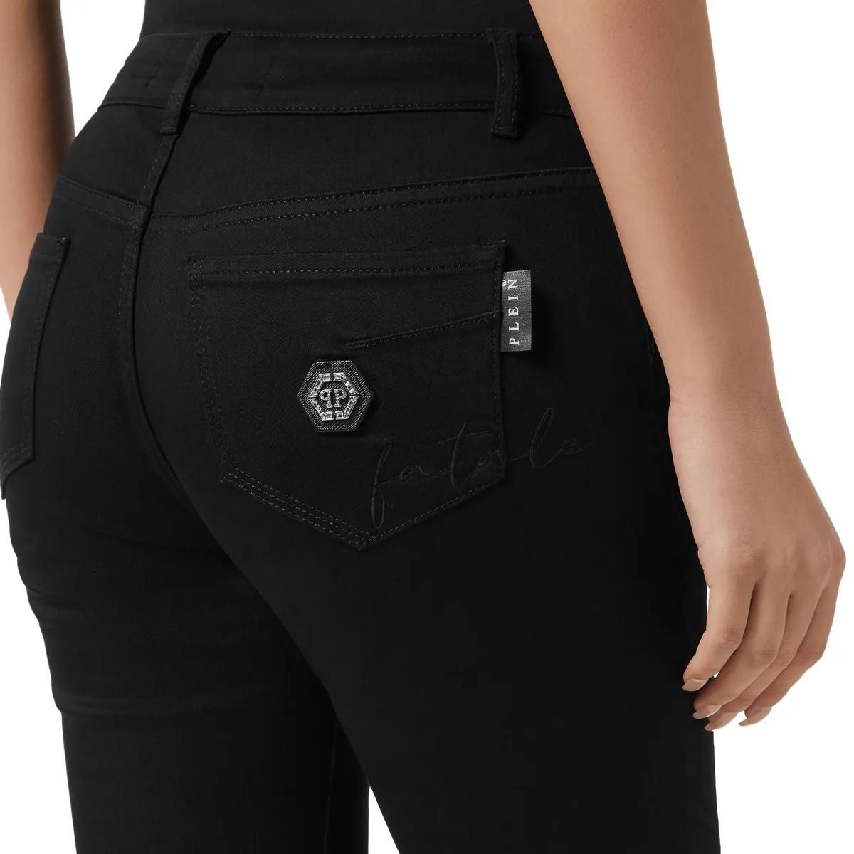 Schmal geschnittene schwarze Jeggings Fatale