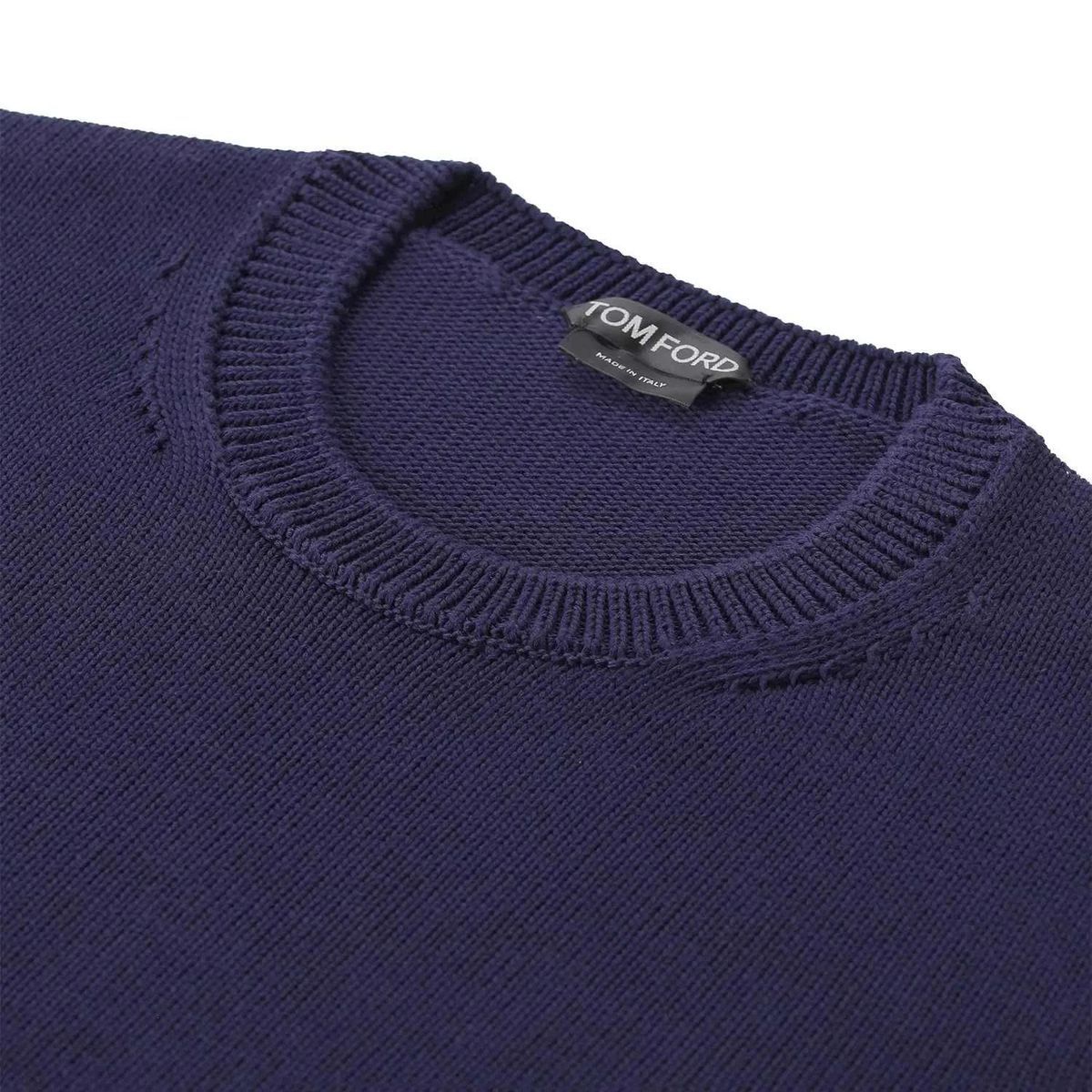 Klassischer Strickpullover aus Seidenmischung