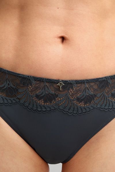 Beautiful Anthrazit Tanga mit floraler Spitze - Sinnliche Dessous