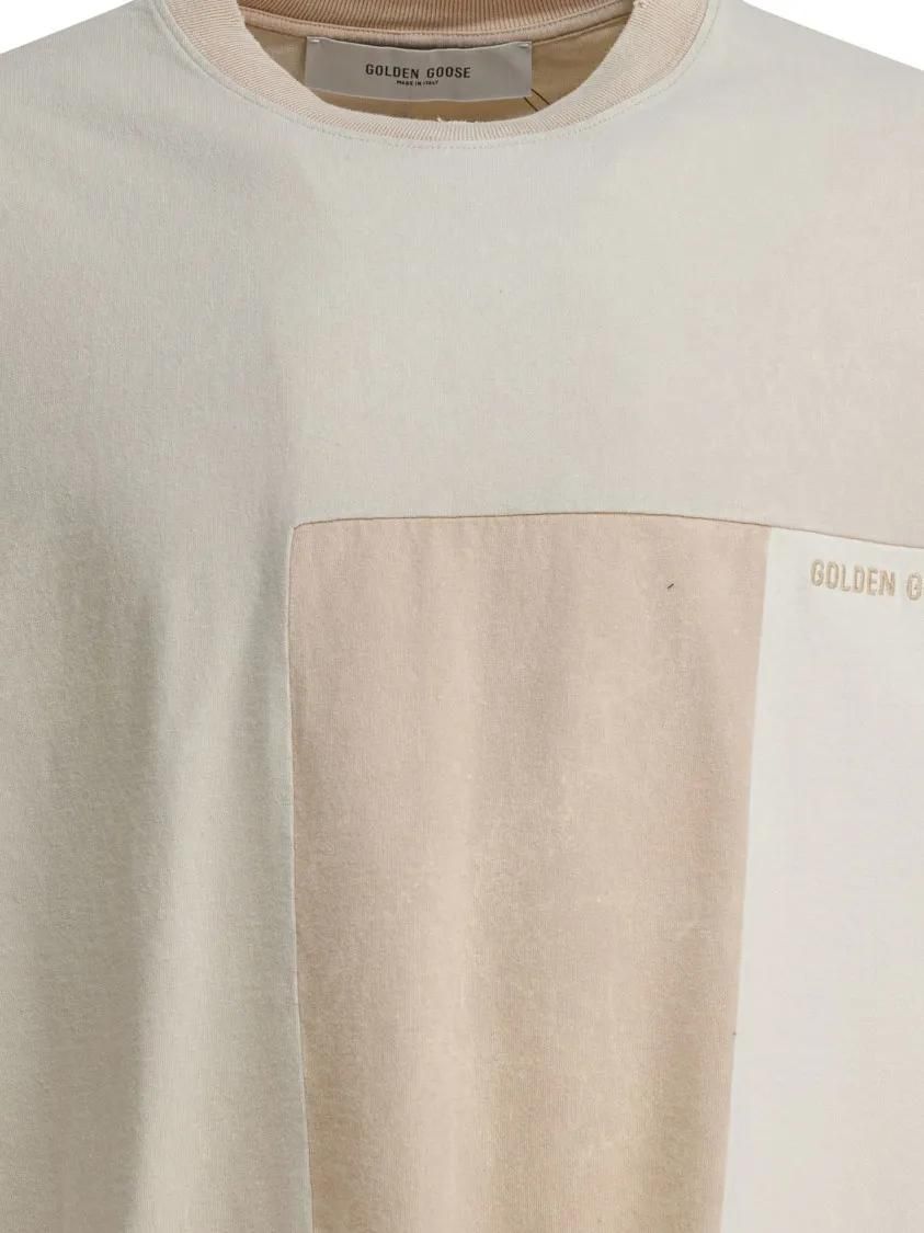 Neutrales Patchwork Baumwoll-T-Shirt