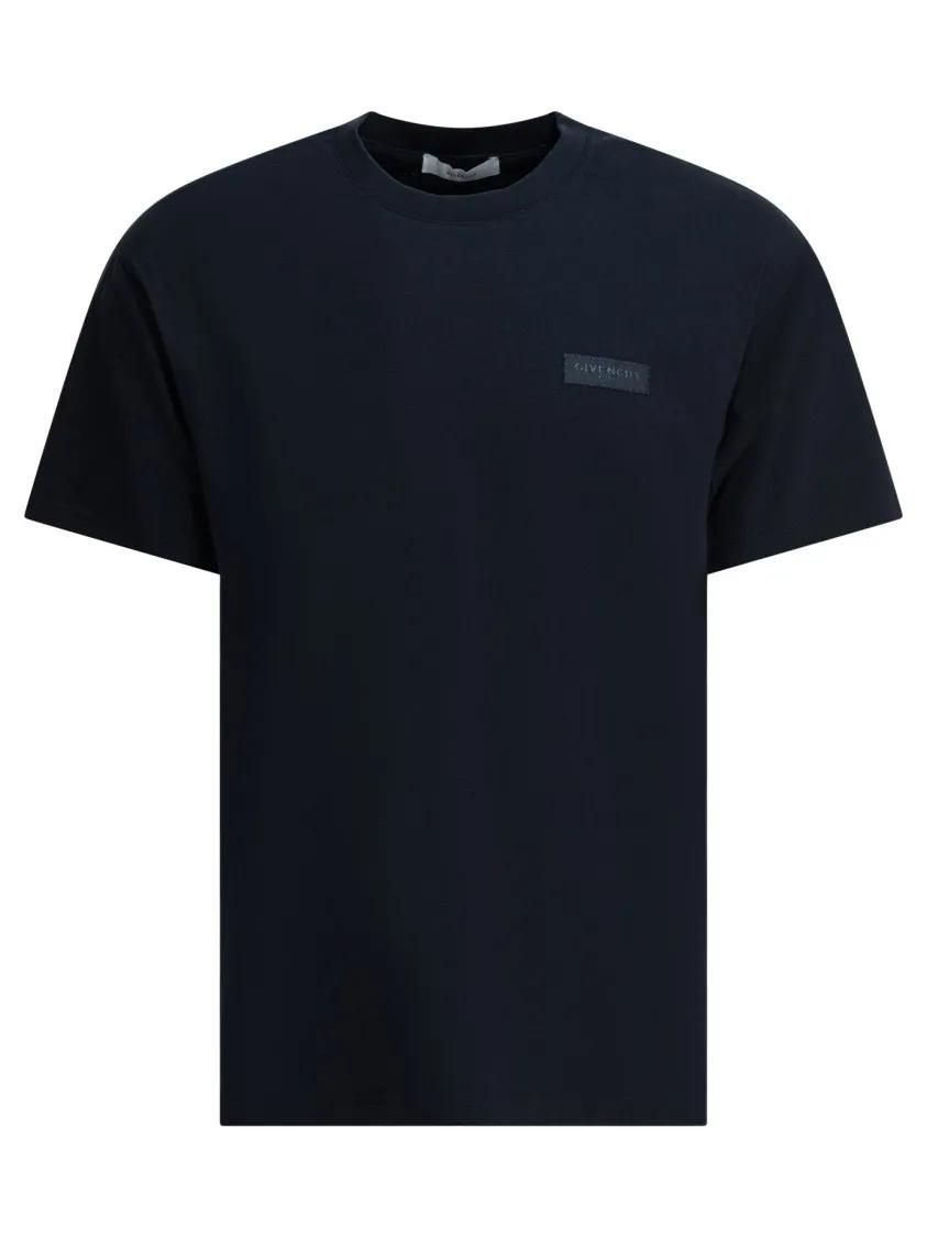 Minimalistisches T-Shirt mit Logo-Patch und Rundhalsausschnitt