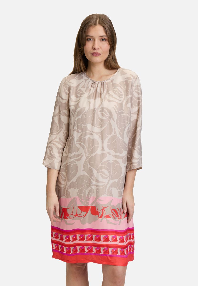 Sommerkleid aus Leinenmischung mit Blumendruck