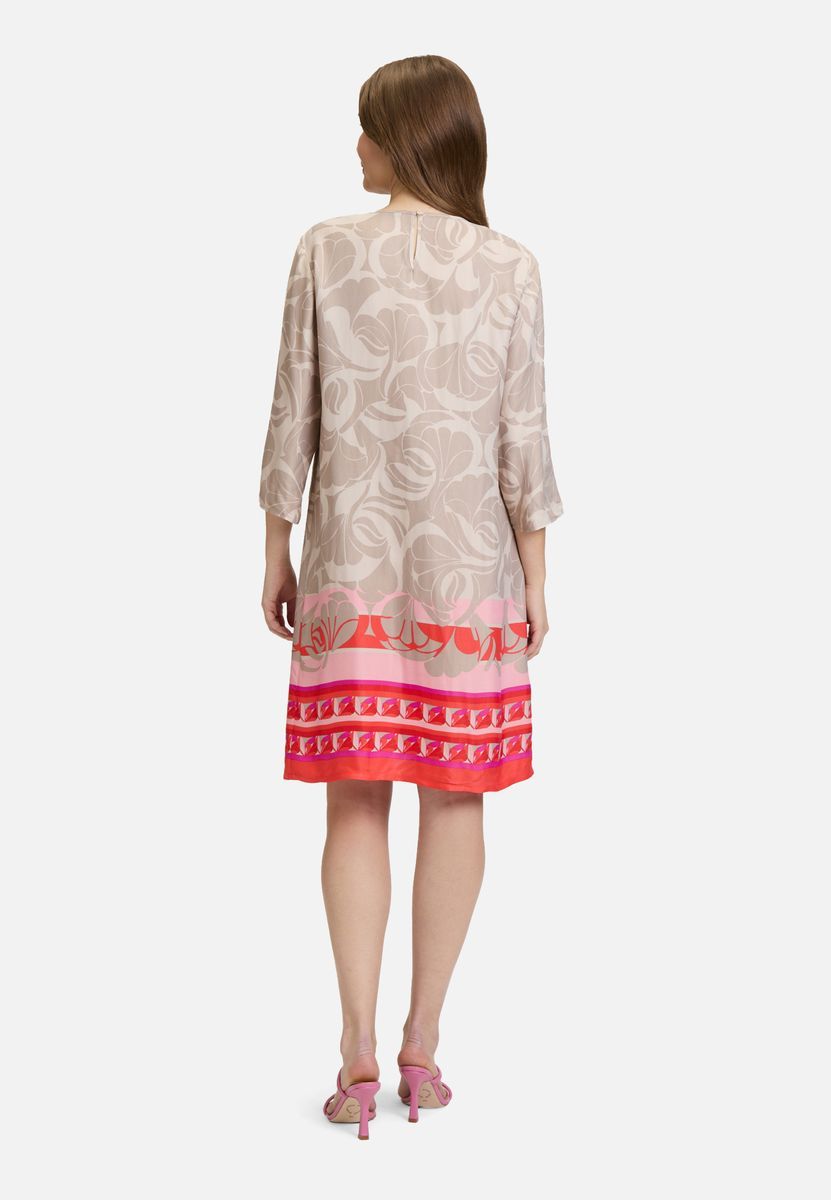 Sommerkleid aus Leinenmischung mit Blumendruck