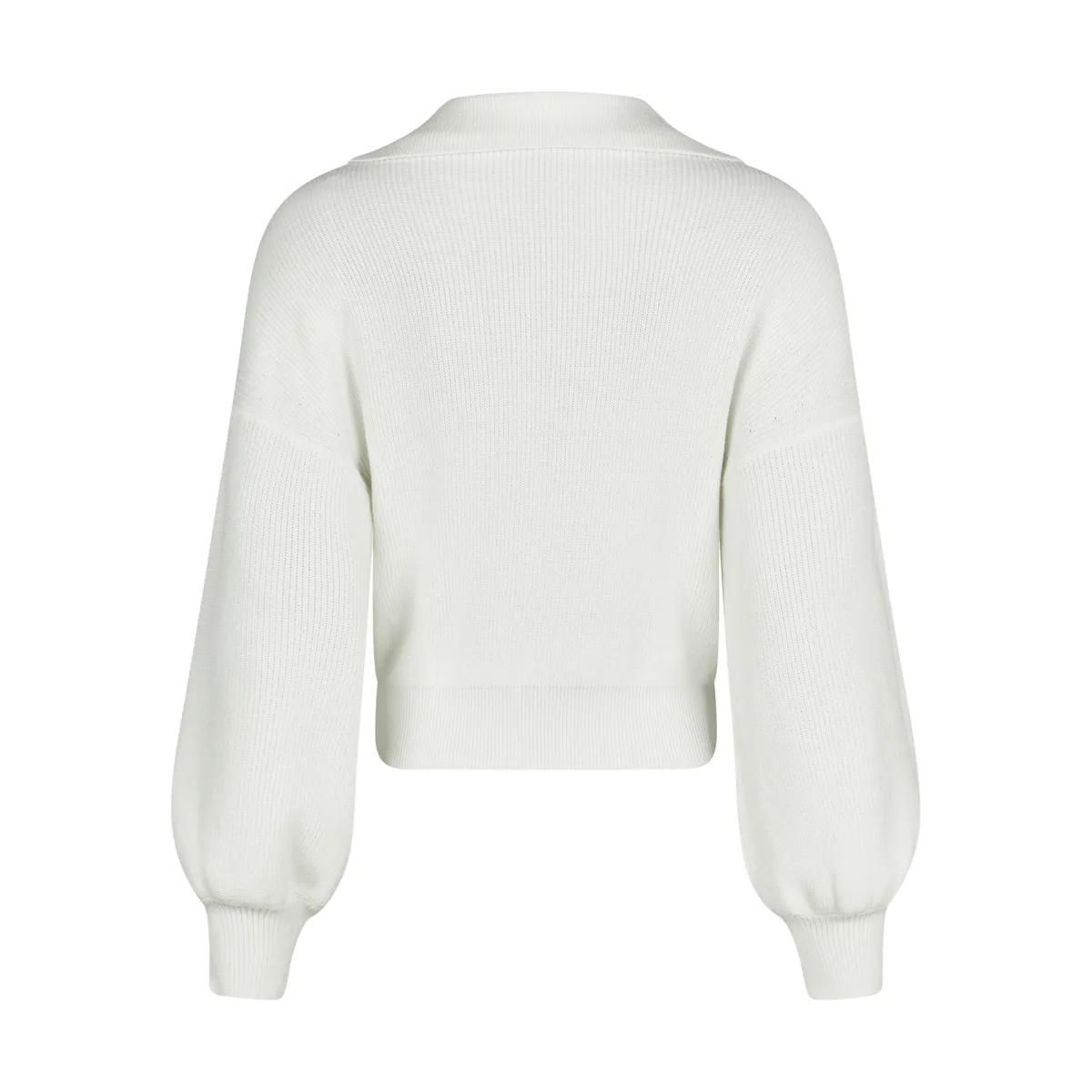 Gerippter Strickpullover mit Polokragen