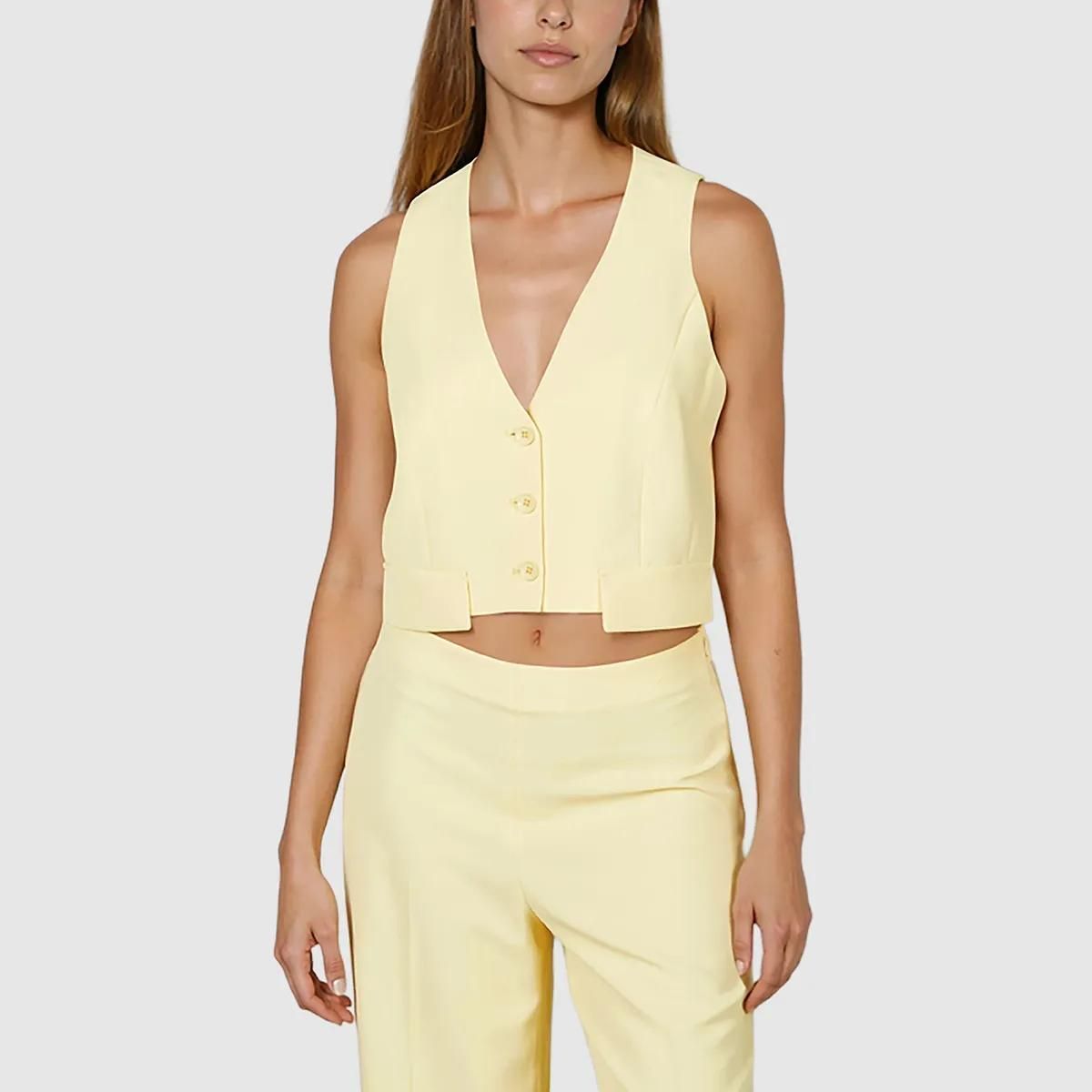 Gekürzte Weste mit Knopfleiste