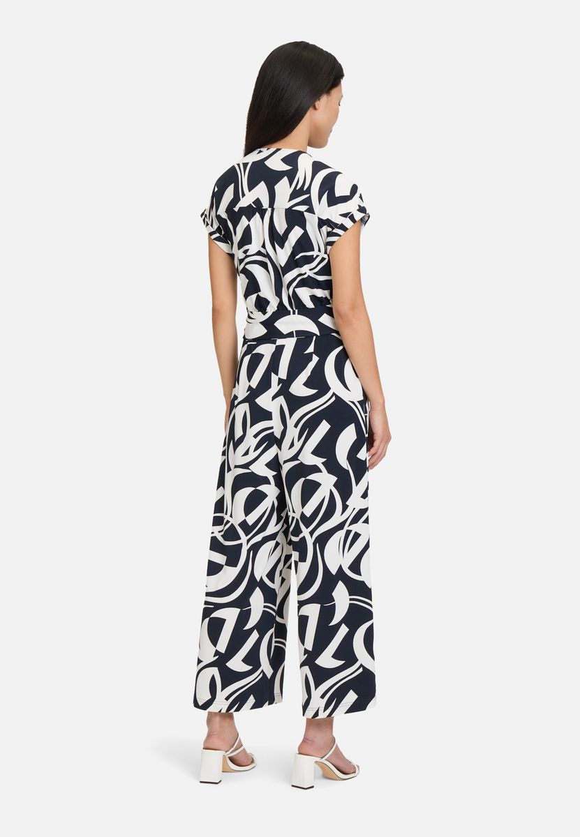 Jumpsuit mit Eingrifftaschen