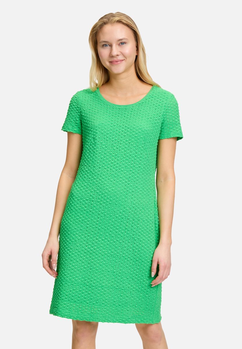 Strukturiertes Etuikleid aus Strick