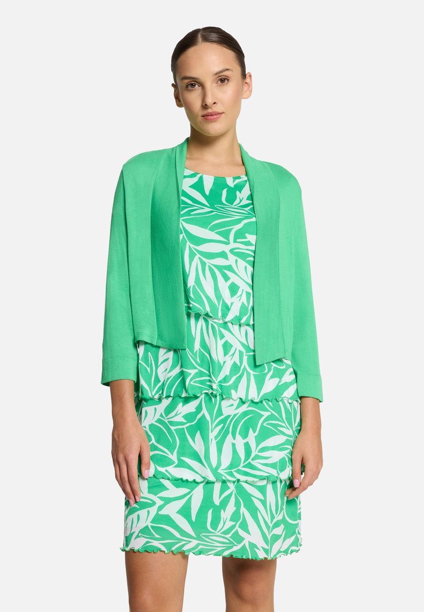 Kurze Shirtjacke mit Dreiviertelärmeln