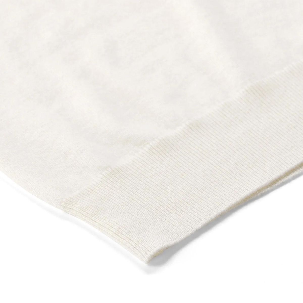 Creme Wollpullover mit kurzen Ärmeln