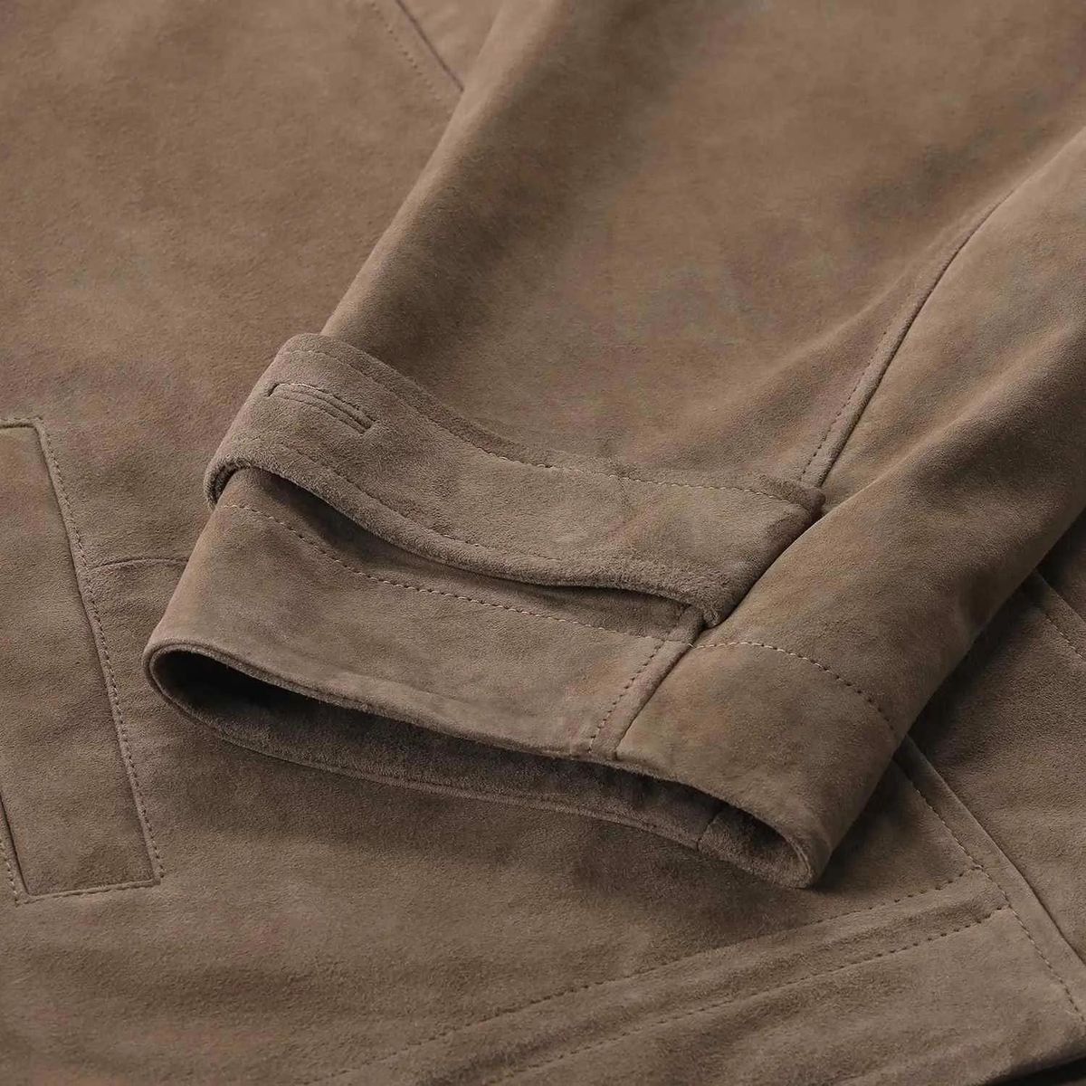 Übergroße Wildlederjacke