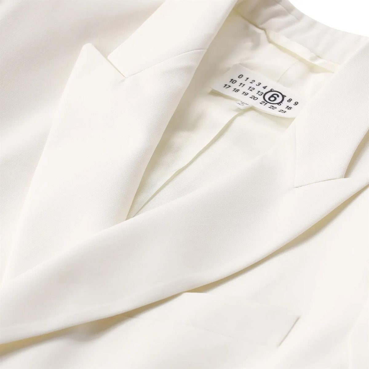 Eleganter, zweireihiger Blazer aus Wollmischung