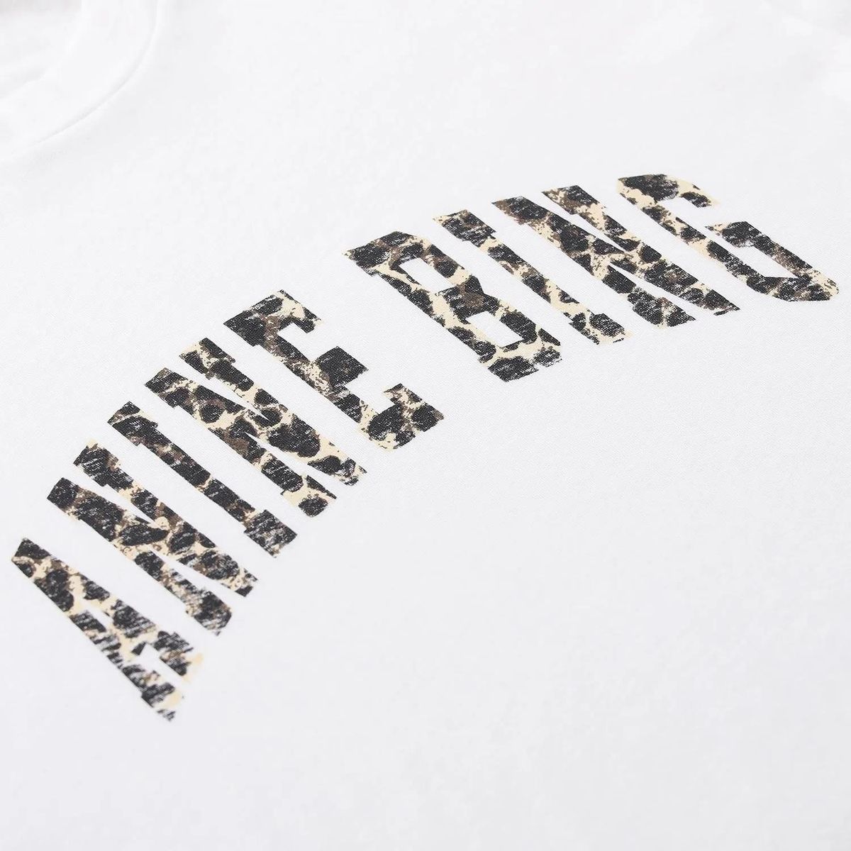 Übergroßes T-Shirt mit Leopardenmuster Grafik