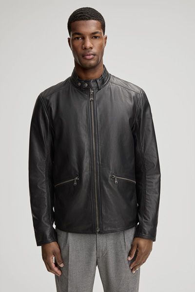 Klassische schwarze Lederjacke