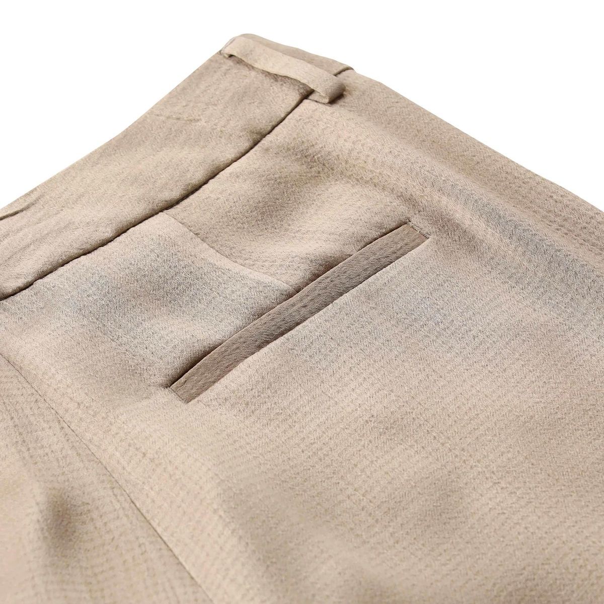 Weite Stoffhose mit Bundfalten