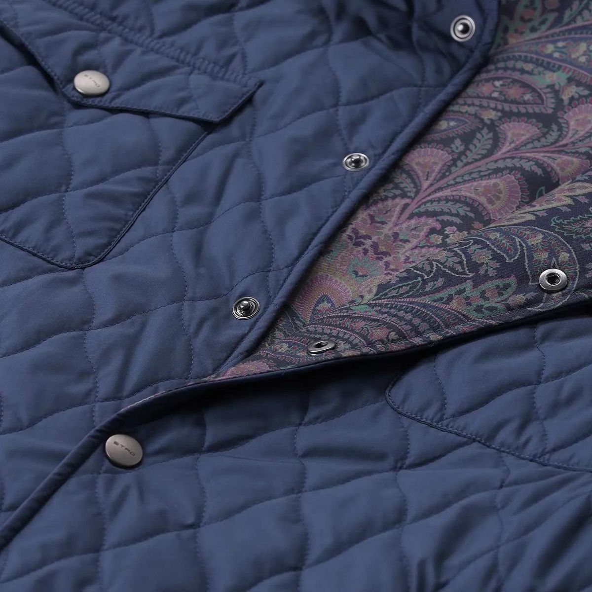 Leichte gesteppte Hemdjacke