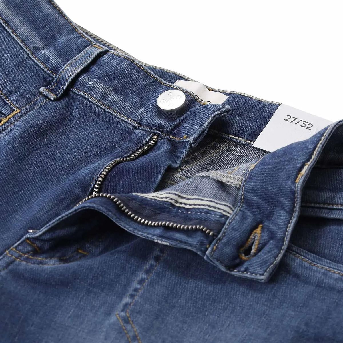 Gerade geschnittene Mid-Rise Jeans