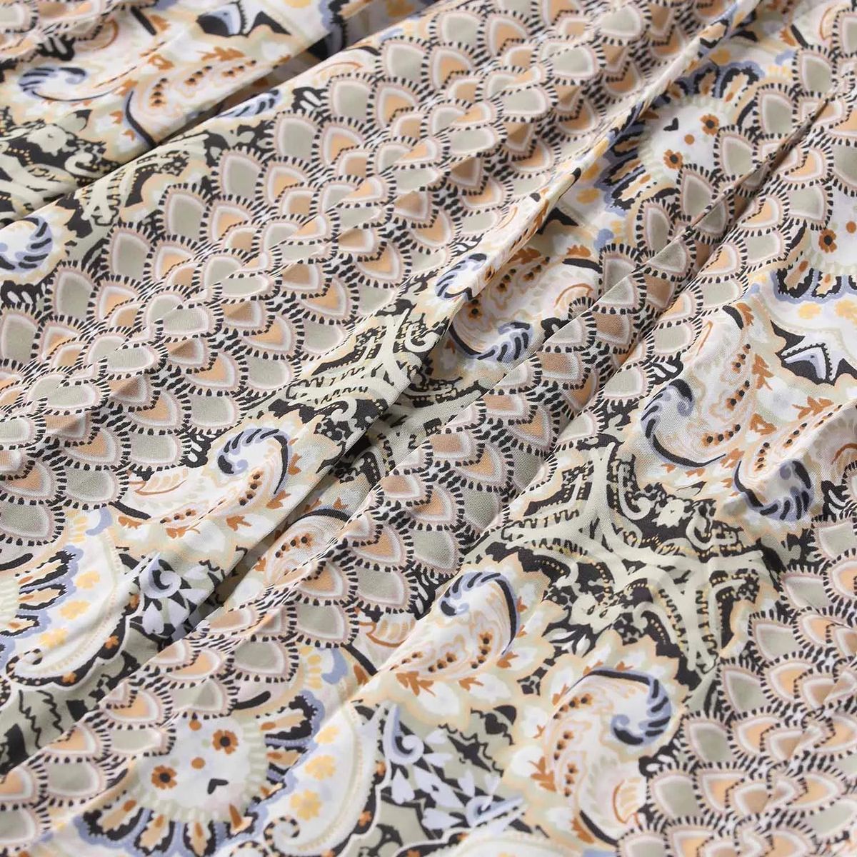 Elegantes Maxikleid mit Paisley-Muster