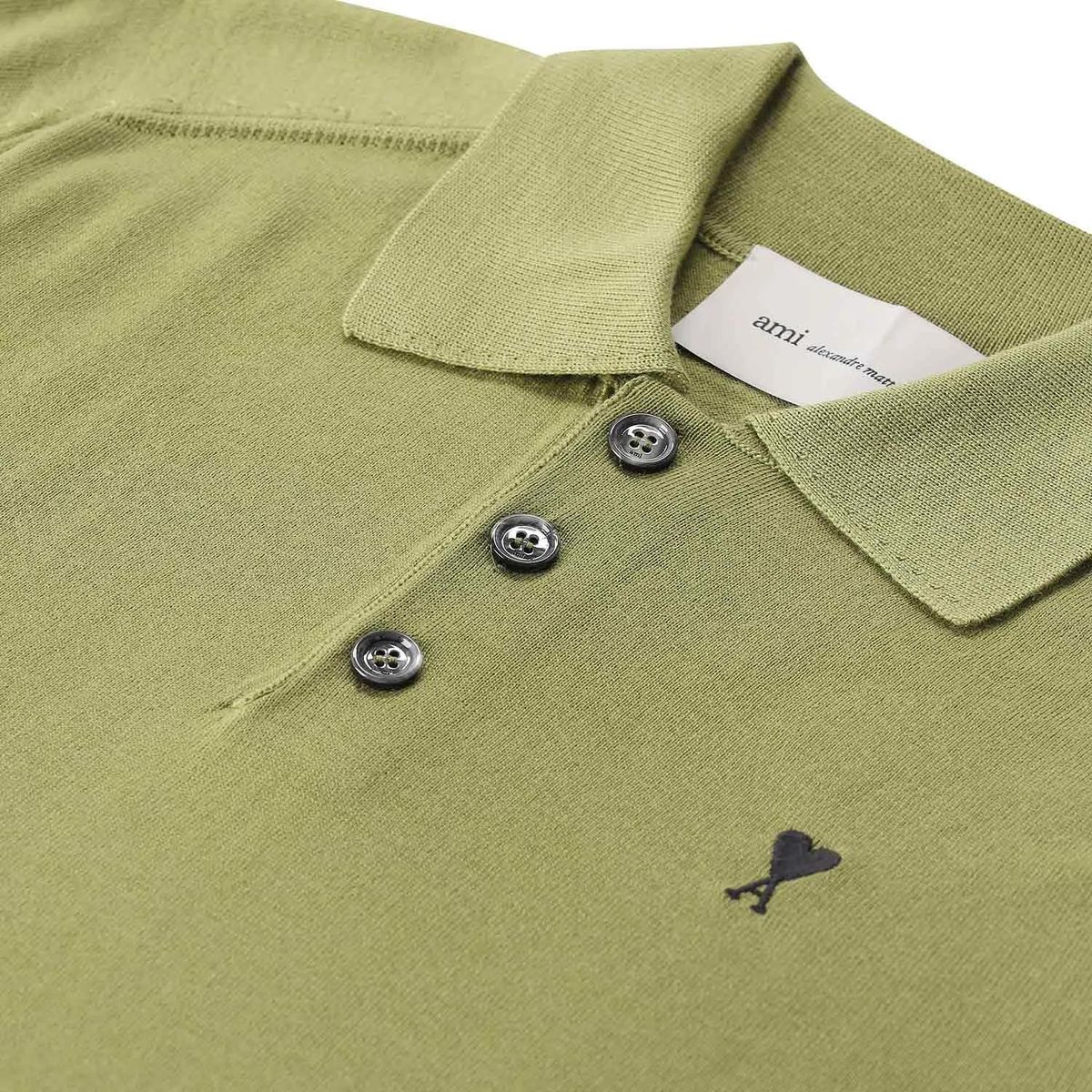 Elegantes Strickpolohemd mit Logo-Stickerei