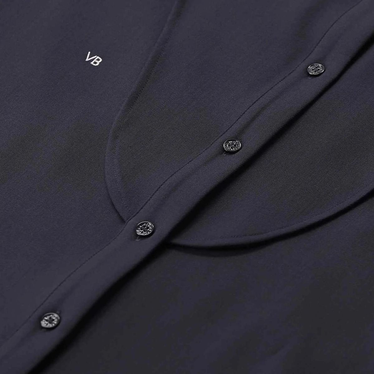 Klassisches Hemd mit weiter Passform