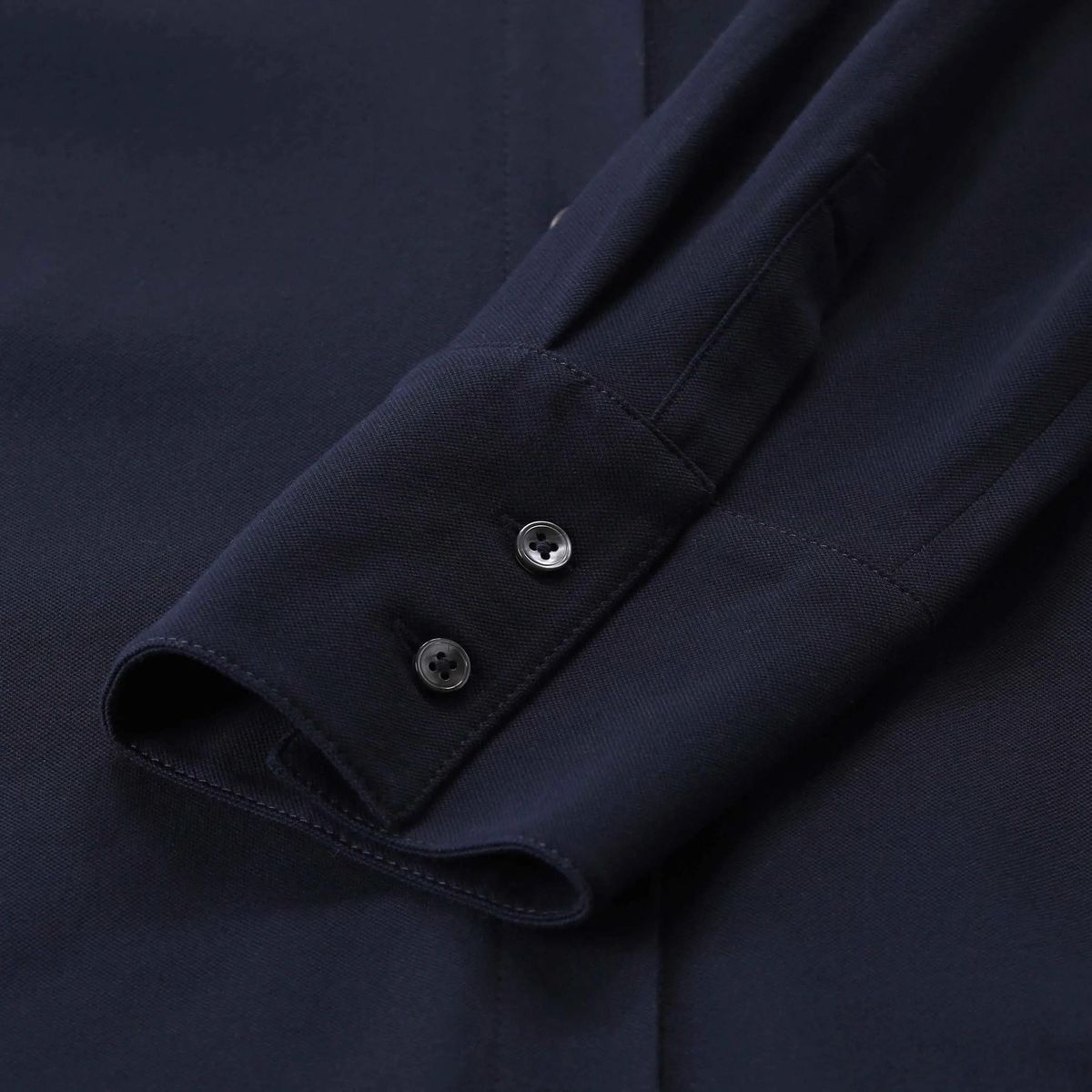 Midi-Hemdblusenkleid mit langen Ärmeln