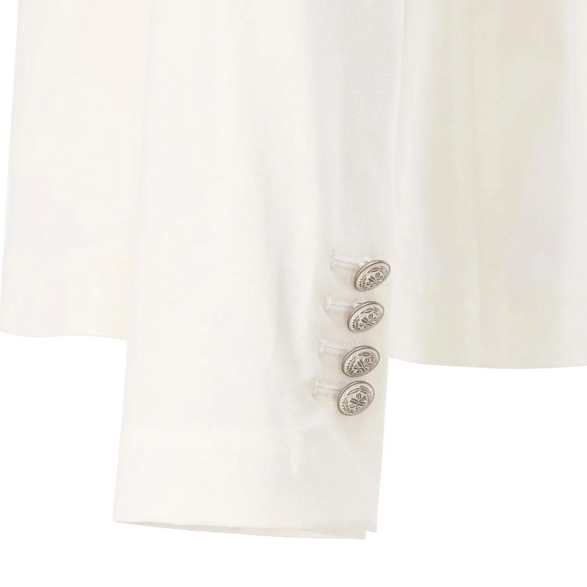 Cremefarbener, leichter Ein-Knopf-Blazer