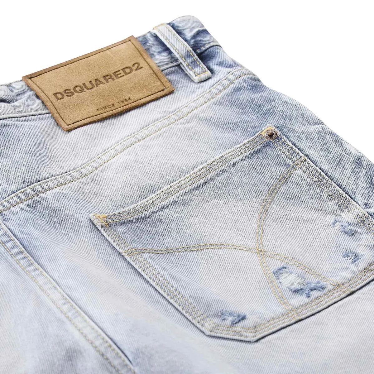 Regular-Fit Jeans mit Knopfleiste