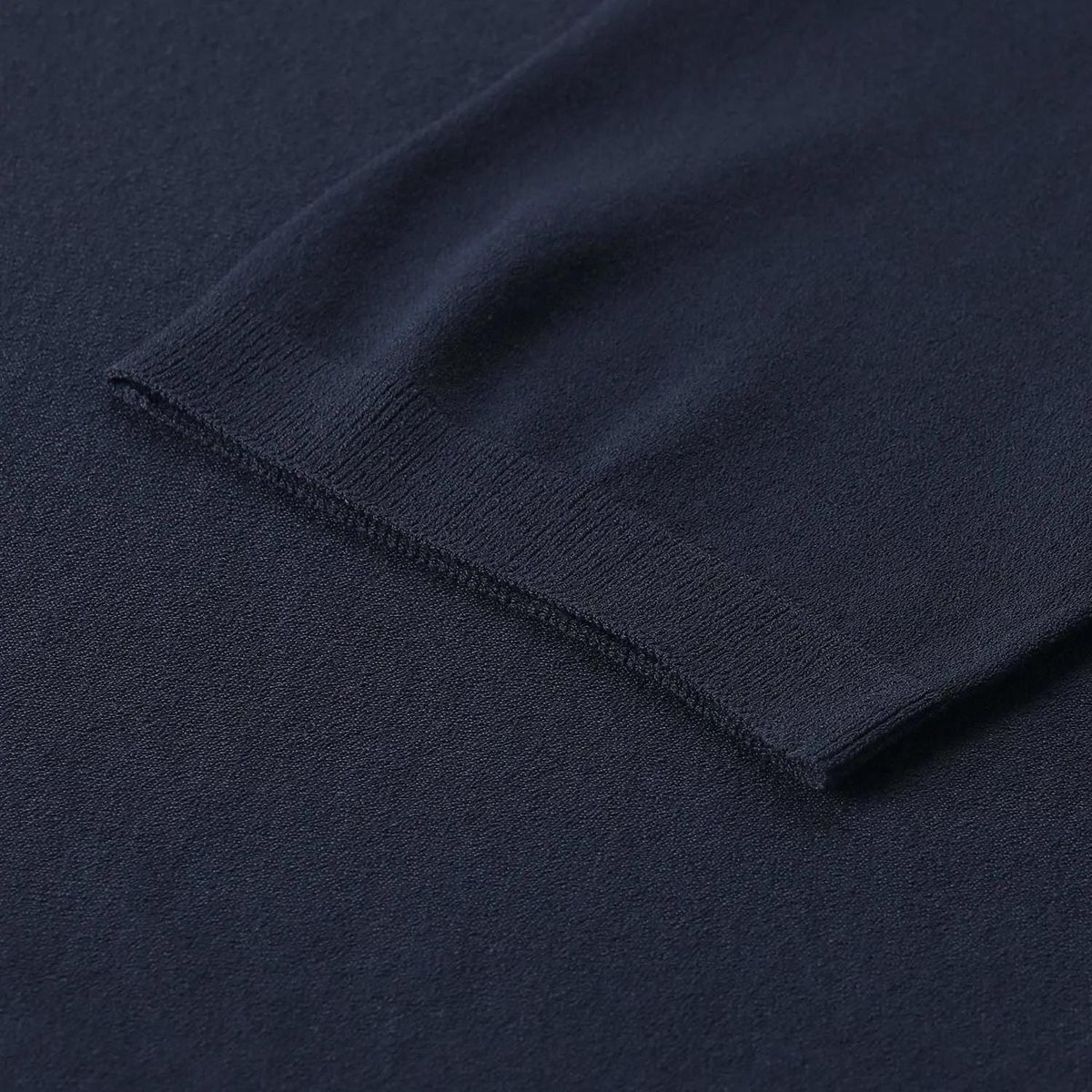 Boxy Strickoberteil mit entspannter Passform