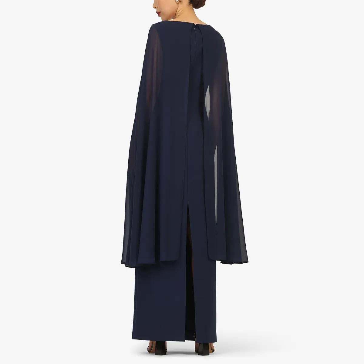 Elegantes marineblaues Kleid mit Cape-Ärmeln