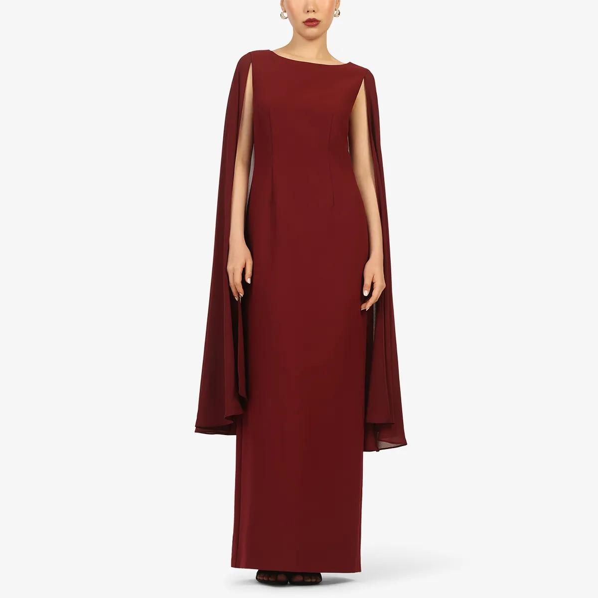 Elegantes Maxikleid mit Cape-Ärmeln