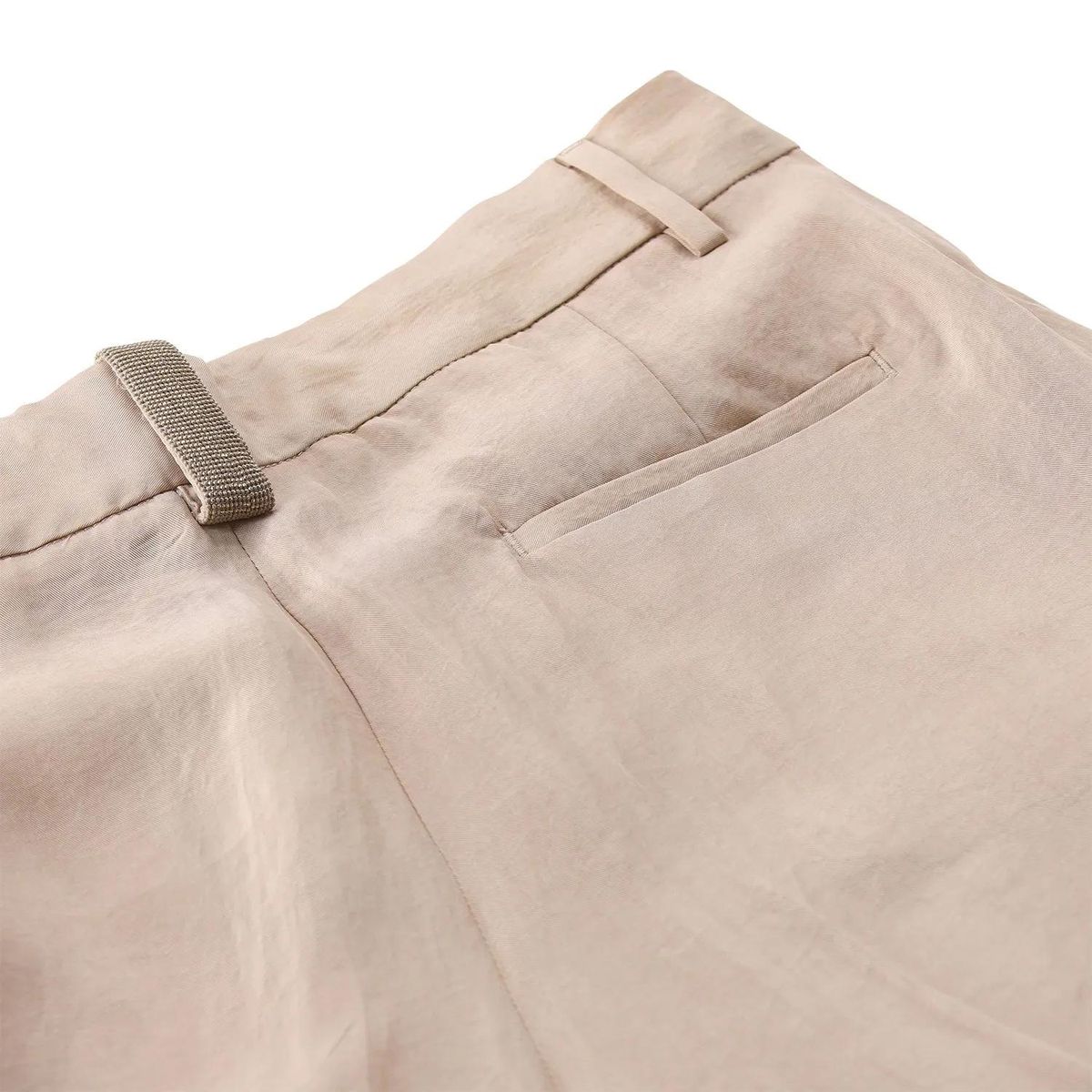 Weite Hose mit Bundfalten