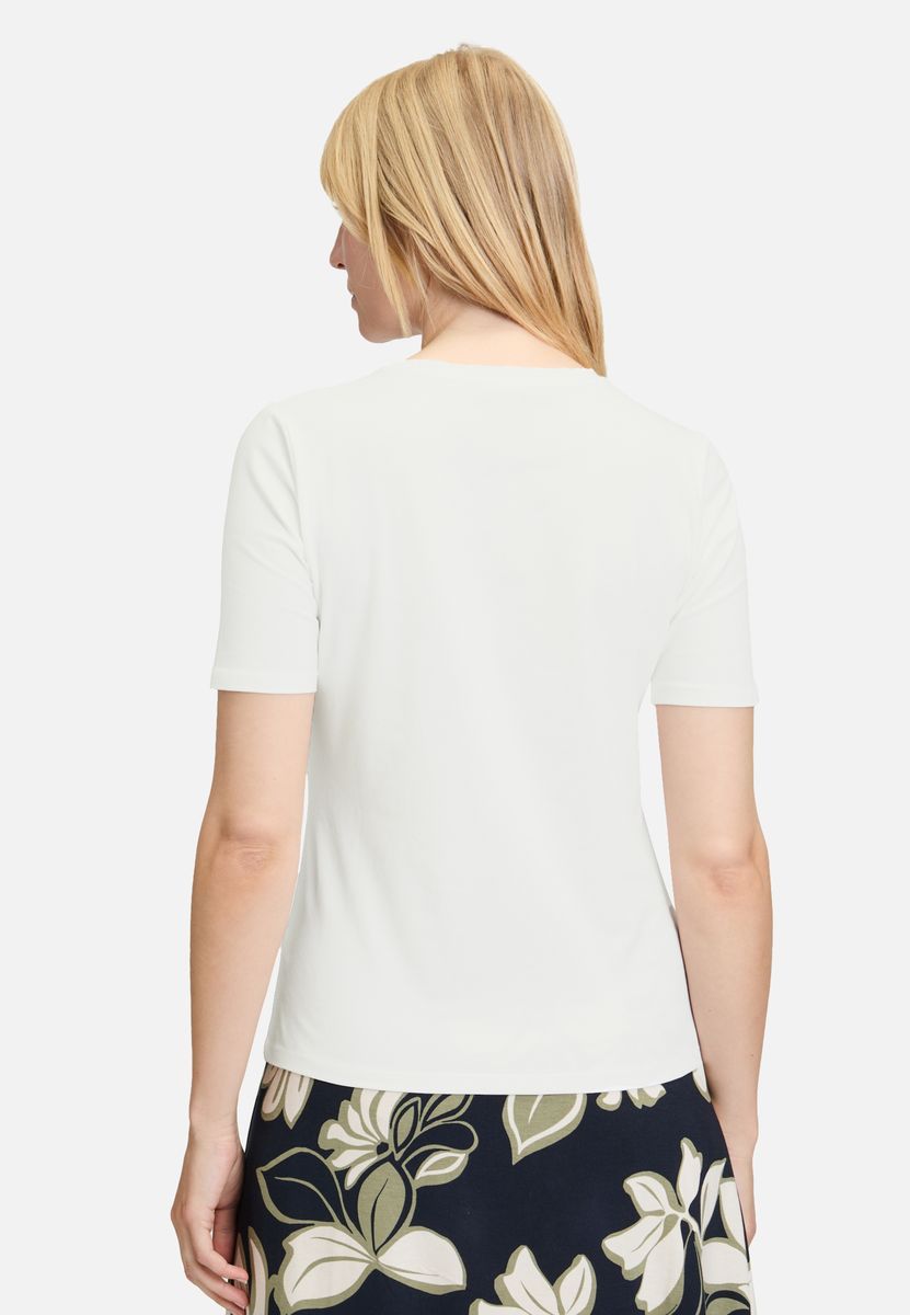 Modernes Basic-Shirt mit Grafikprint
