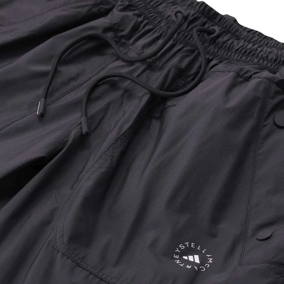 Locker geschnittene Utility-Cargohose