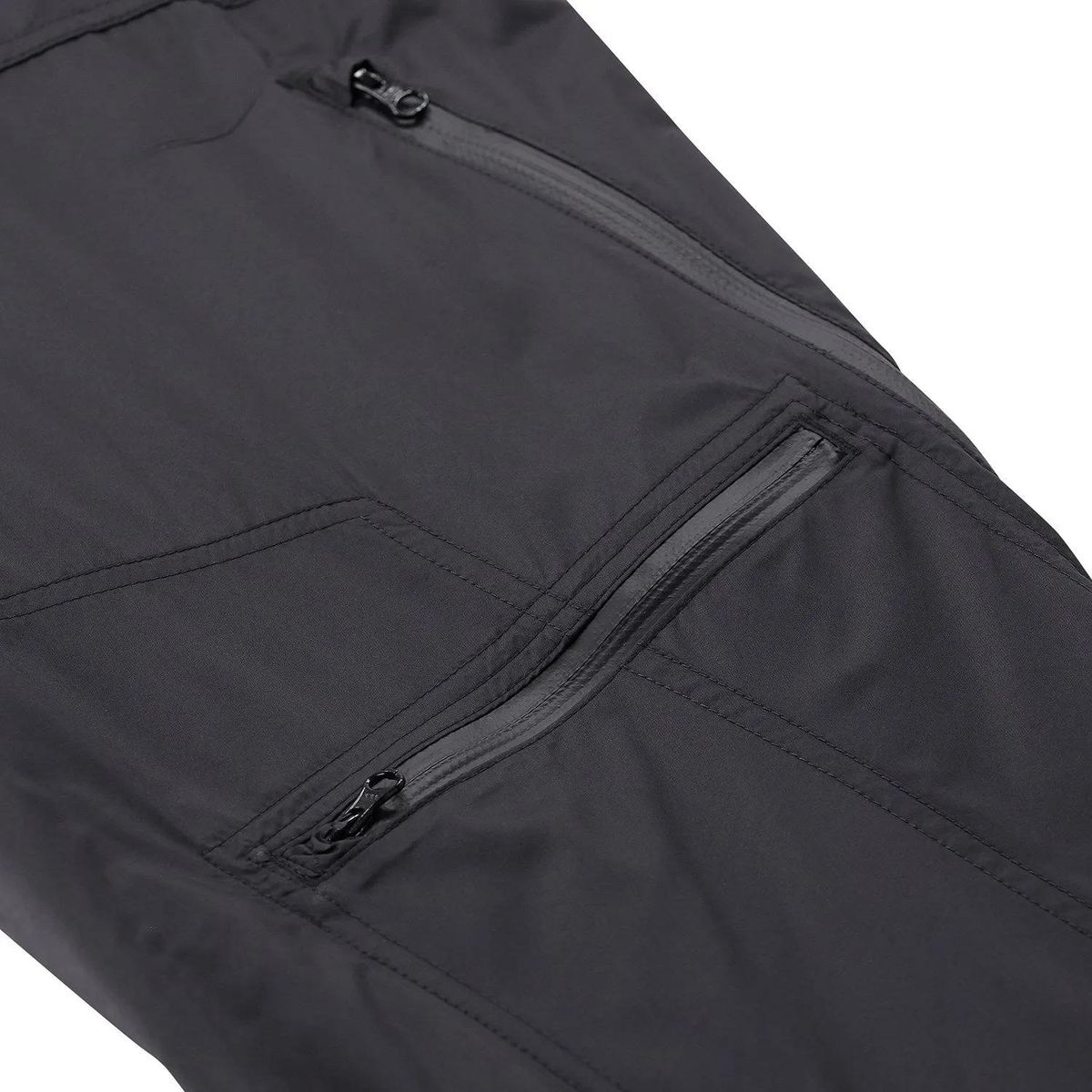 Locker geschnittene Utility-Cargohose