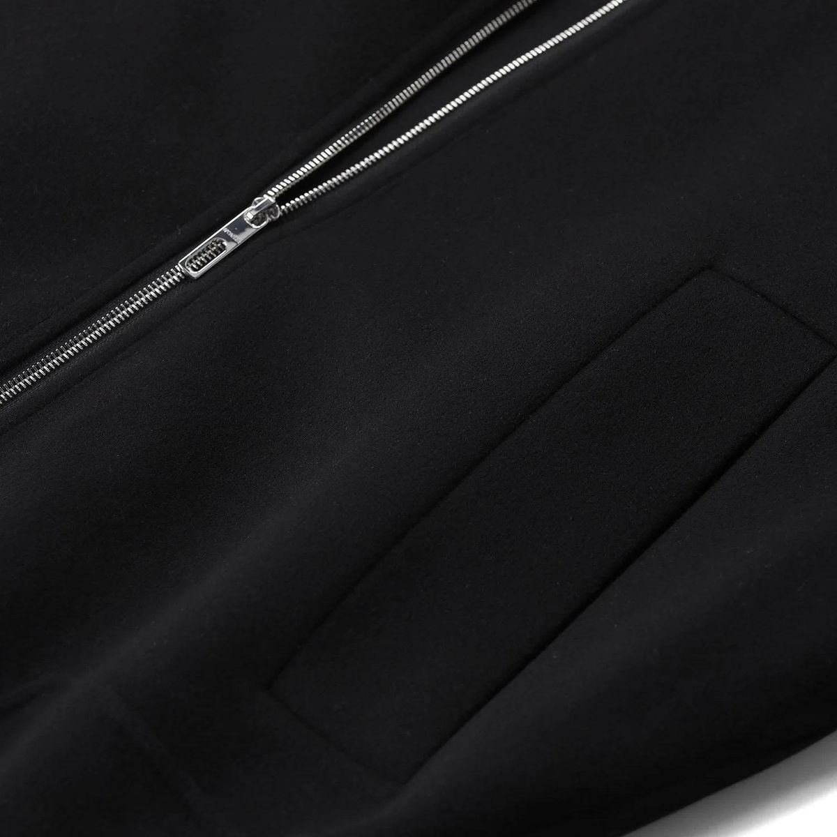 Jacke aus Wolle mit Gürtel und Reißverschluss