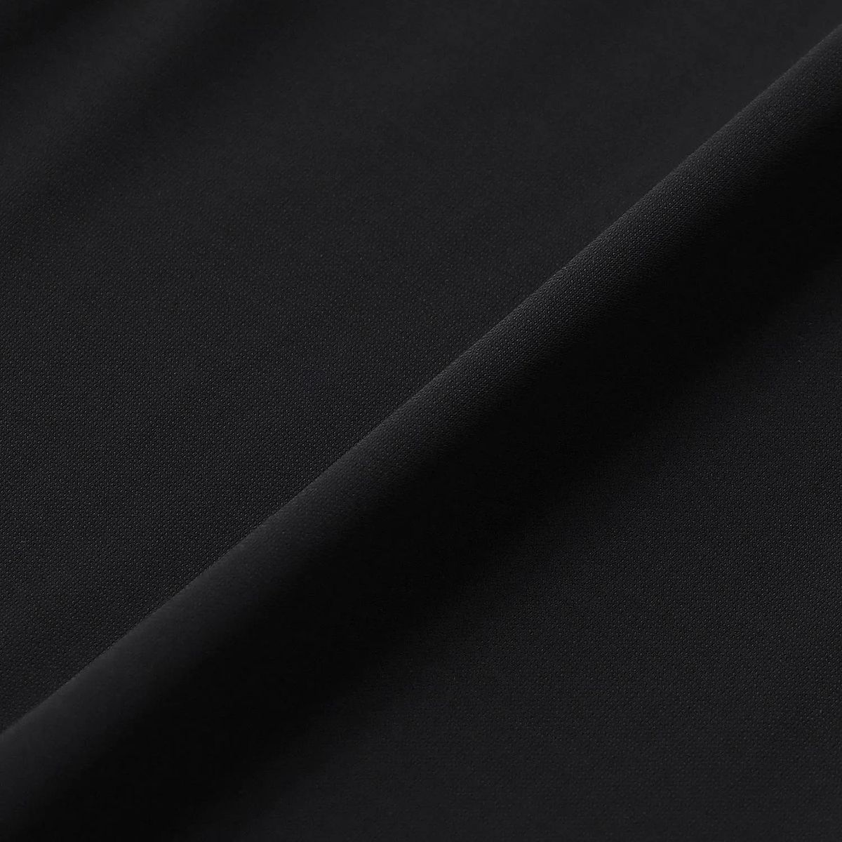 Elegantes Maxikleid mit Flügelärmeln