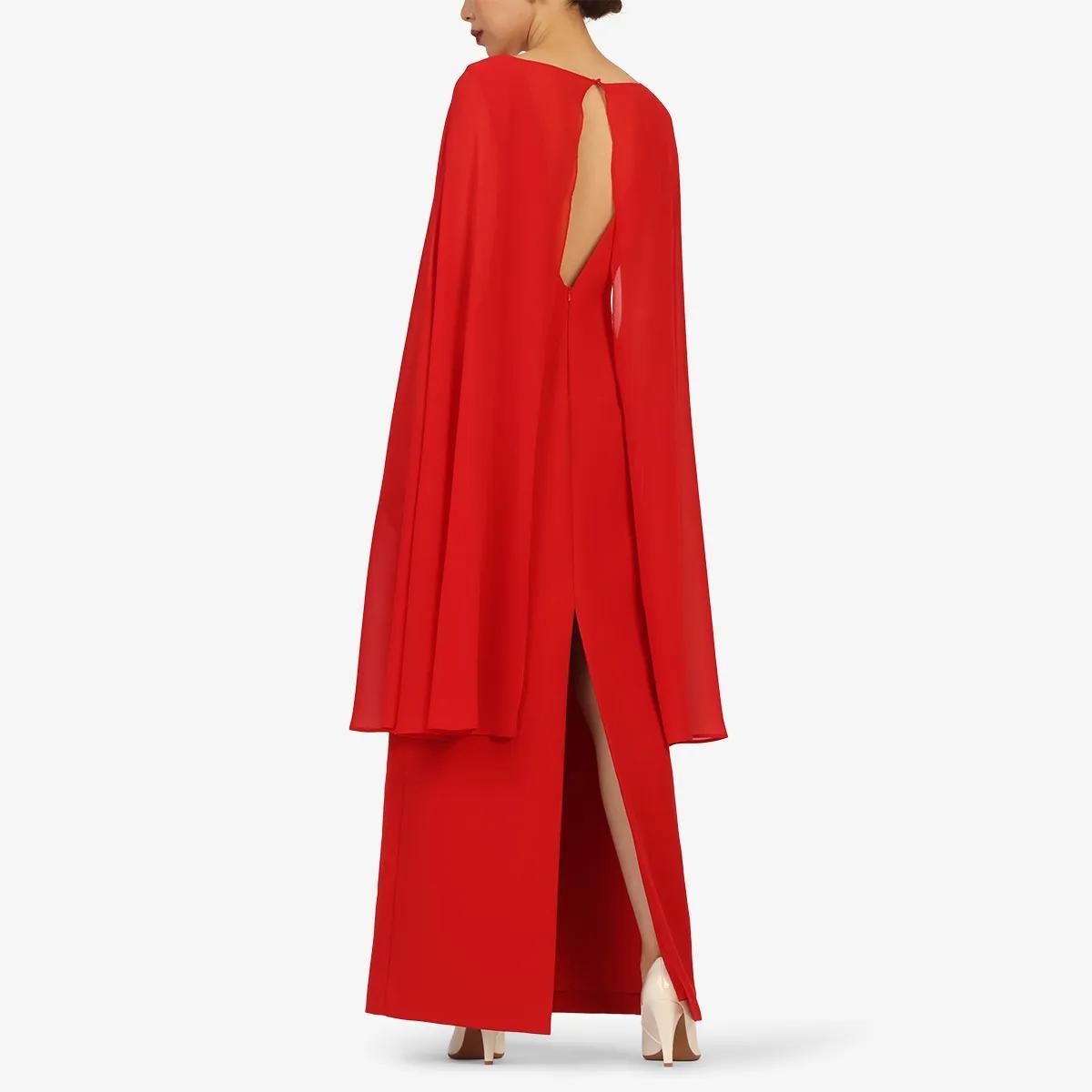 Elegantes rotes Cape-Ärmel-Kleid